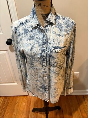 ▪️BYCORPUS Acid Washed Button Down Shirt
